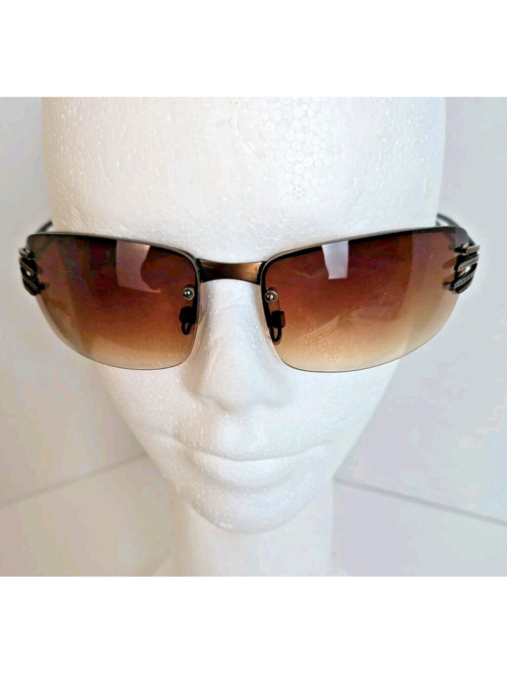Foster Grant Astra Polarized Metal Frame Sunglasses Brown Lenses